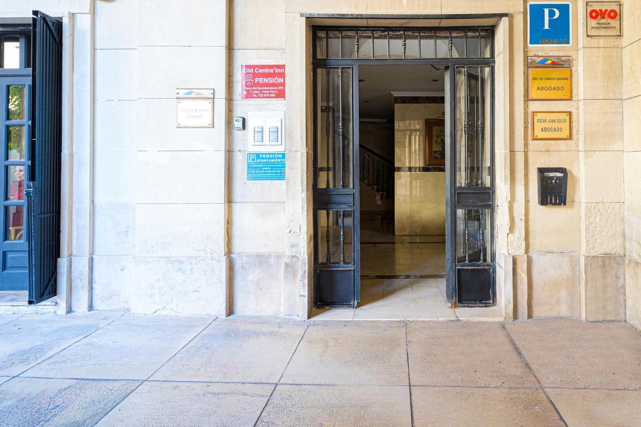 Pensión Ayuntamiento Alicante Exterior foto